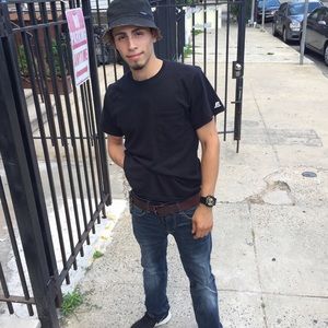 Meet your Posher, Misael