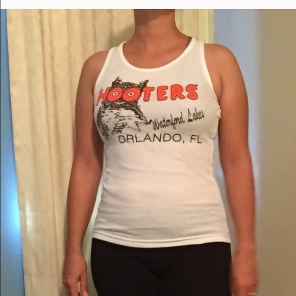 NWT Black Hooters Tank Top - Picture 3 of 4