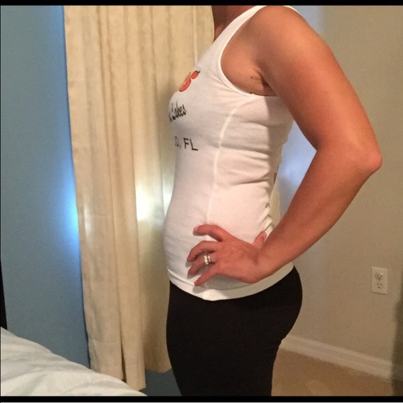 NWT Black Hooters Tank Top - Picture 4 of 4