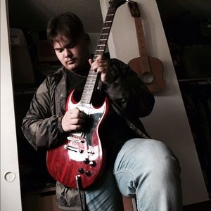 Meet your Posher, Ezra