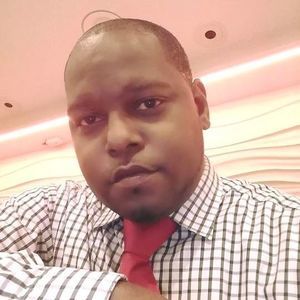 Meet your Posher, Raymond