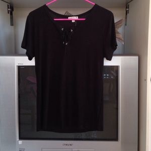 NWOT Zenana outfitters short sleeved lace up top