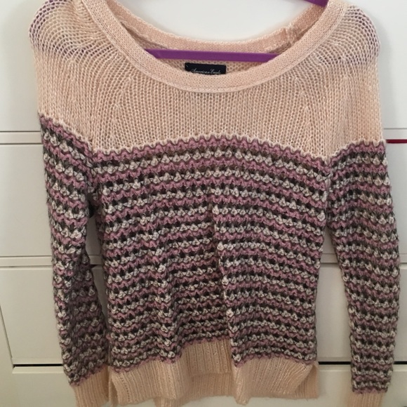 New pink sweater American eagle size small