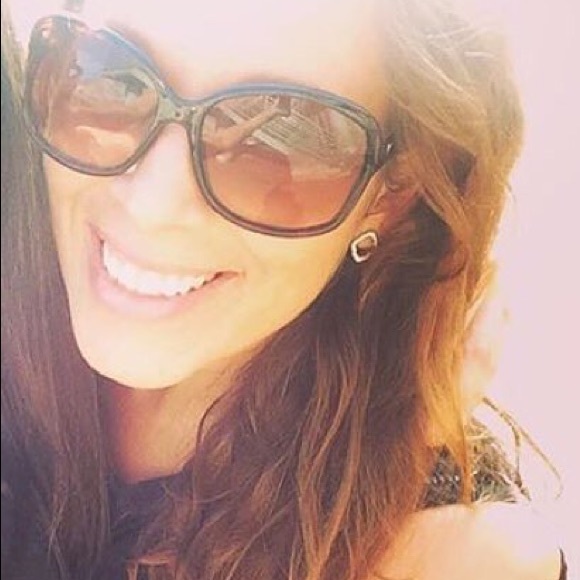 **** - Picture 2 of 2