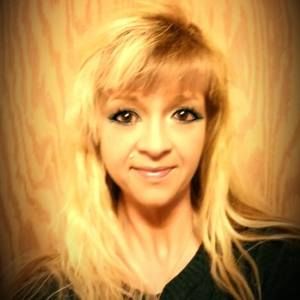 Meet your Posher, Christie