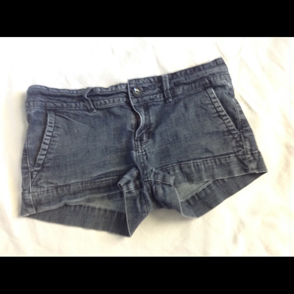 refuge Pants - Refuge Denim Short Shorts