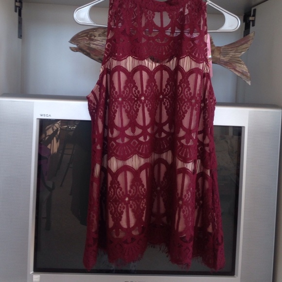 NWT love, fire mock neck blouse maroon color