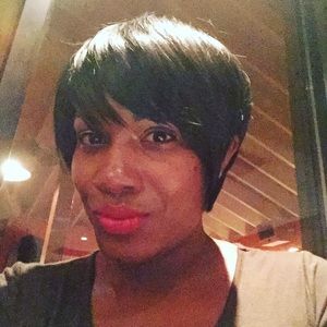 Meet your Posher, Lala