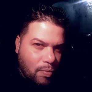 Meet your Posher, Diego