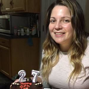 Meet your Posher, Leonora