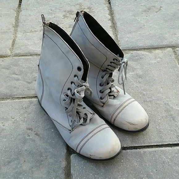 Steve Madden boots
