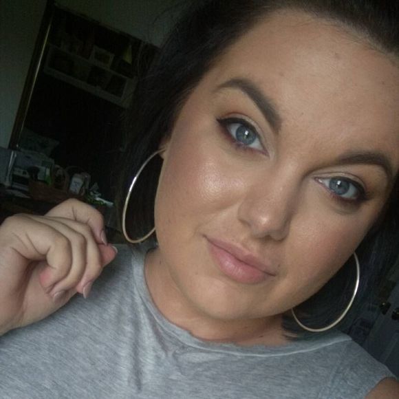 Meet your Posher, Bailey - Picture 1 of 1