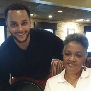 Meet your Posher, Yolanda