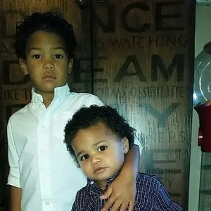 Meet your Posher, Janiero