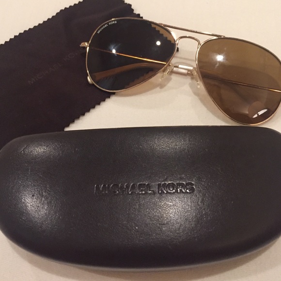 Michael Kors Aviators - Picture 2 of 2
