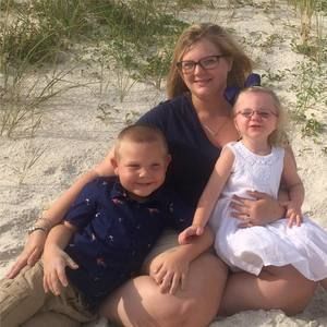 Meet your Posher, Tiffany