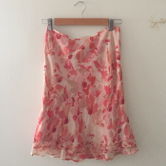 Gorgeous Ann Taylor petite skirt