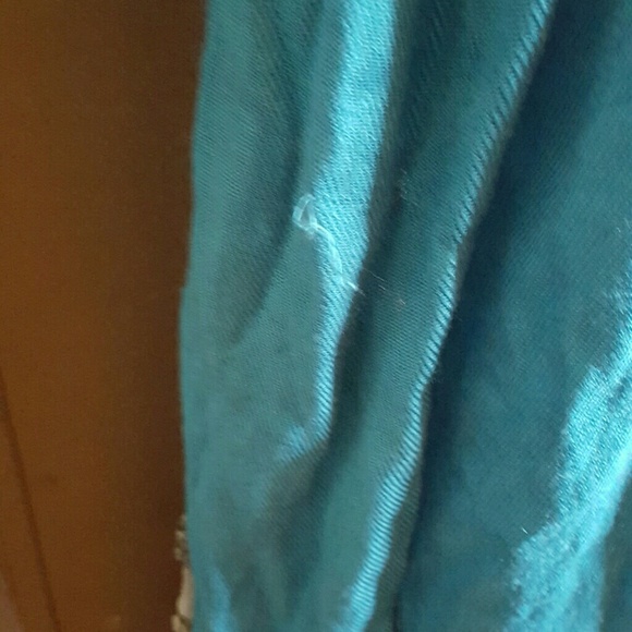 Turquoise Pashmina - Picture 3 of 3