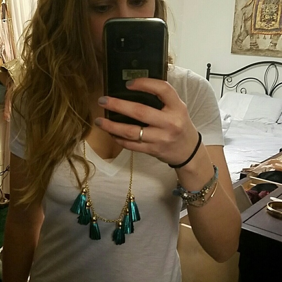 Metallic Blue Tassel Long Necklace - Picture 2 of 4