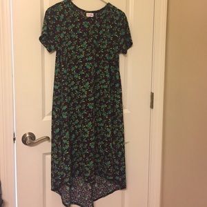 XS Carly LulaRoe