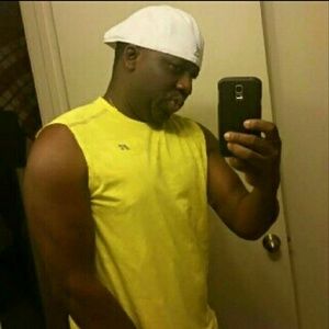 Meet your Posher, Idris