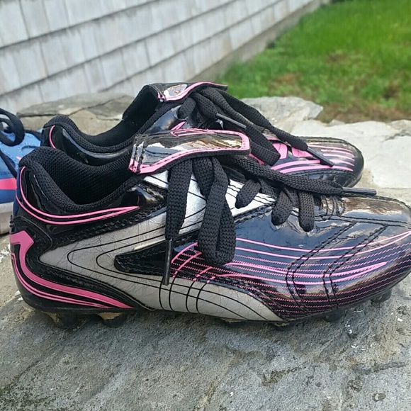 Bundle girls Nike 5.0 free sneakers/Vizari cleats - Picture 2 of 4