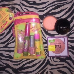 Lipgloss and blush bundle NWT lip gloss set
