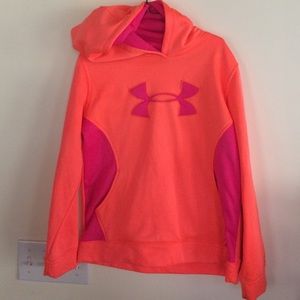 Youth Large Under Armour hoodie.