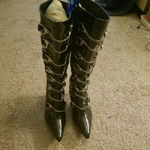 Boots worn a couple of time