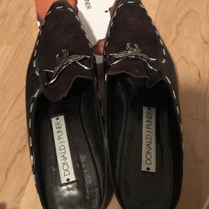 Donald J Pliner Its time Slip-ons