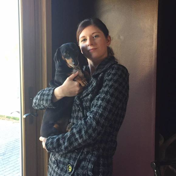 Meet your Posher, Nikki - Picture 1 of 1