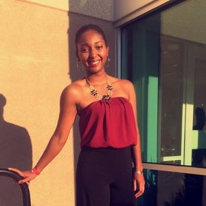 Meet your Posher, Whitney