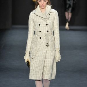 NWT Badgley Mischka Ivory and Gold Tweed Coat