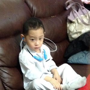 Meet your Posher, Holly