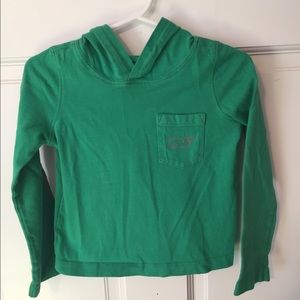 2 vineyard vines 3T tops