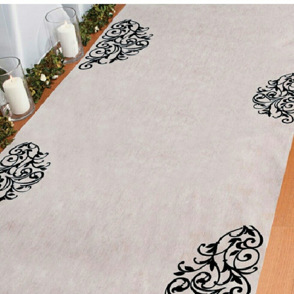 Aisle runner