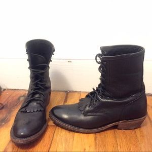 Vintage Shoe Co. Lace-Up Leather Kiltie Boot
