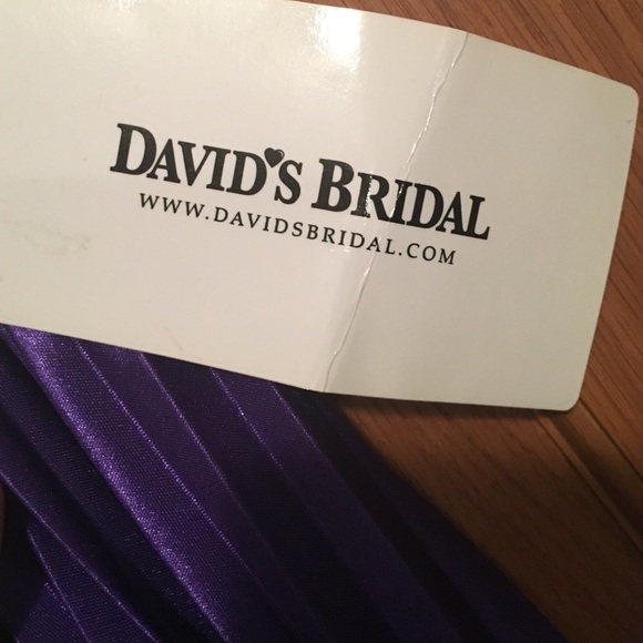 Large Morgan & Co. Formal Dress - Picture 2 of 4