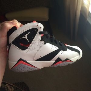 Hot lava 7s