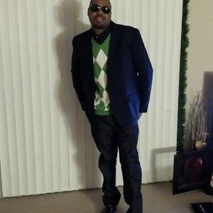 Meet your Posher, Johnny boup