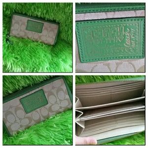 Coach wallet
