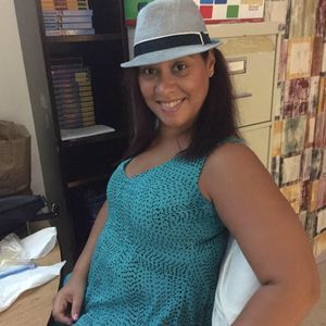 Meet your Posher, Gloria