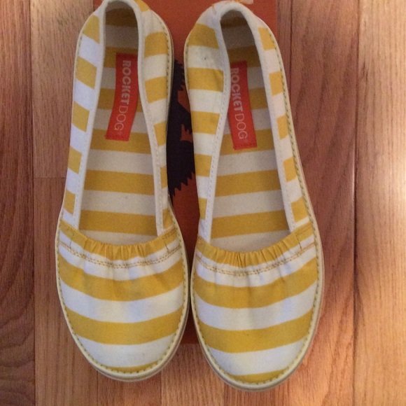 Rocket Dog Yellow and White Flats