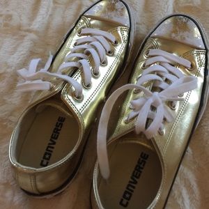 Gold Converse