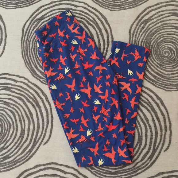 🦄 Blue & Red Birds LLR Leggings