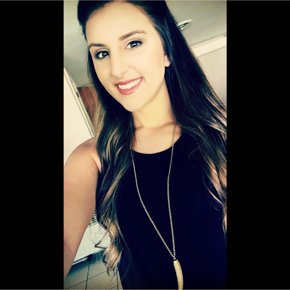 Meet your Posher, Amber