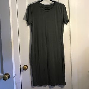 Olive green midi tshirt dress