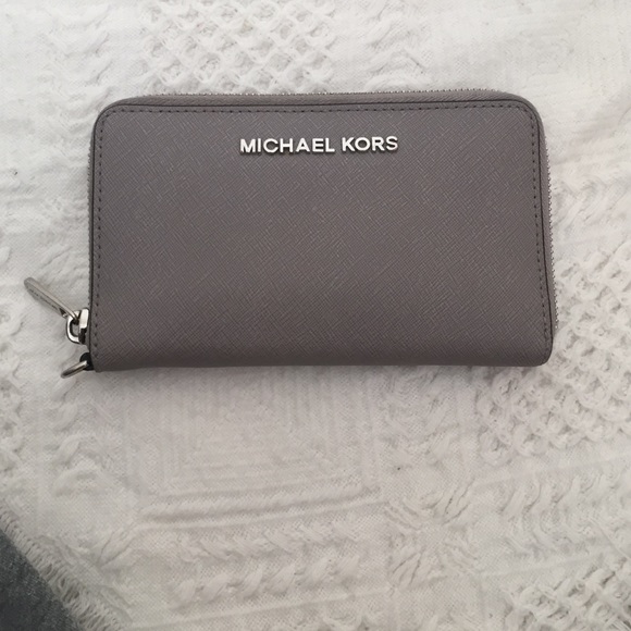 Michael Kors wallet