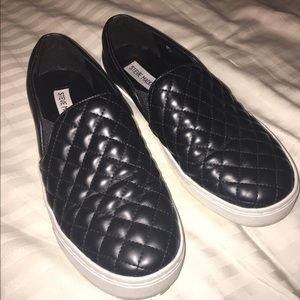 Steve Madden Leather slip ons