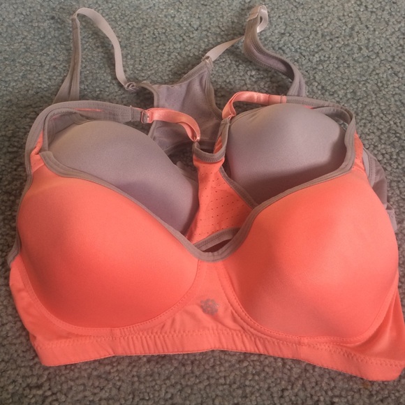 Lot of 2 Jessica Simpson wireless sports bras